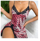Camisola de Cetim com Renda e Estampa de Leopardo - Sleepwear Feminino