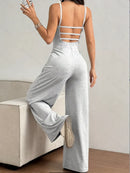 Macacão Feminino Halter com Costas Abertas e Calça Longa - Casual Elegante