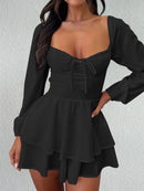 Vestido Curto de Renda com Manga Longa e Costas Abertas - Balada