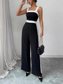Macacão Feminino Preto com Detalhe Branco e Decote Quadrado - Urbano Chique