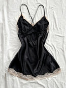 Camisola Feminina Sexy com Renda e Decote V - Pijama Curto de Seda Costas Abertas Lingerie Noite