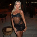 Vestido Longo de Renda com Alças Finas e Costas Abertas - Festa e Balada