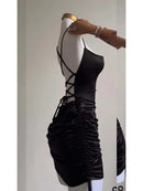 Vestido Mini Bodycon de Cetim com Costas Abertas - Balada Y2K