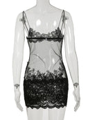 Vestido Mini Tie-Dye com Alças Finas e Babado - Verão Boho