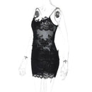 Vestido Longo de Renda com Alças Finas e Costas Abertas - Festa e Balada