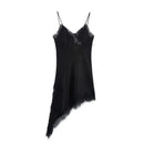Vestido Mini Feminino com Renda Patchwork e Alças Finas - Irregular Costas Abertas Fenda Sexy Decote V Festa