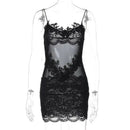 Vestido Longo de Renda com Alças Finas e Costas Abertas - Festa e Balada