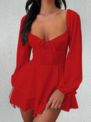 Vestido Curto de Renda com Manga Longa e Costas Abertas - Balada