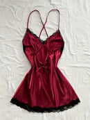Camisola Feminina Sexy com Renda e Decote V - Pijama Curto de Seda Costas Abertas Lingerie Noite