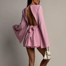 Vestido Mini Feminino Elegante com Gola Redonda e Manga Longa Flare - Cintura Alta Linha A Costas Abertas Amarrão Festa