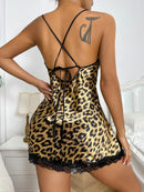 Camisola de Cetim com Renda e Estampa de Leopardo - Sleepwear Feminino