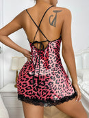 Camisola de Cetim com Renda e Estampa de Leopardo - Sleepwear Feminino