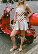 Vestido Mini Feminino Vermelho com Poa e Alças de Cetim - Sexy Sem Manga Costas Abertas Slim Praia Clube