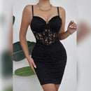 Vestido Bodycon Preto com Renda Floral e Mesh See-Through - Y2K Festa