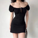 Vestido Mini Sexy com Manga Curta e Costas Abertas - Festa