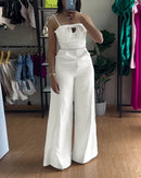 Macacão Feminino Elegante com Bandeau e Alças com Pérolas - Slim Perna Larga